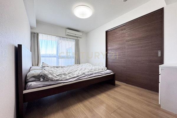 �����s���c�J��r�K2���� 35-9�̒��Ã}���V�����̐Q��