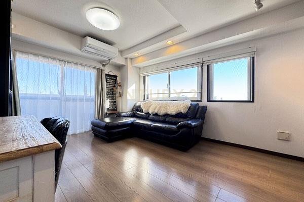 �����s���c�J��r�K2���� 35-9�̒��Ã}���V�����̃��r���O