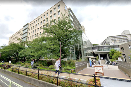 �����s���c�J��r�K2���� 35-9�̒��Ã}���V�����̎��ӊ�