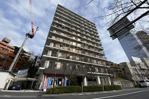 ライオンズマンション池田山 建物外観(2022.1撮影)