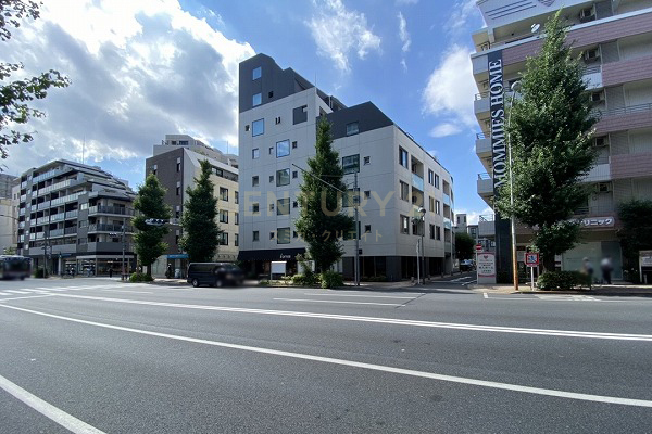 イニシアイオ目黒学芸大学 建物外観(2022.7撮影)