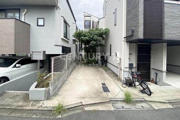 目黒区目黒四丁目 一戸建て 建物外観(2023.9撮影)