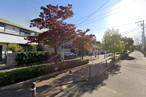 �����s���c�J�扜��7���� 53-5�̒��Ã}���V�����̎��ӊ�