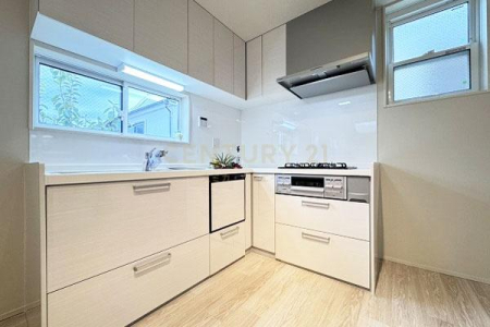 �����s���c�J��O�h2���ڂ̒��È�ˌ��ẴL�b�`��