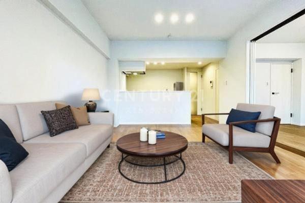 �����s�ڍ���勴2���� 4-8�̒��Ã}���V�����̃��r���O