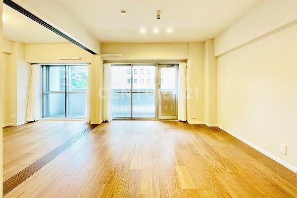 �����s�ڍ���勴2���� 4-8�̒��Ã}���V�����̃��r���O