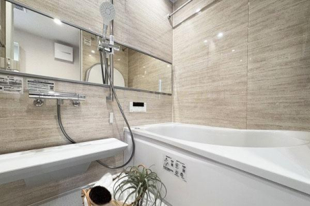 �����s���c�J���p��3���� 13-22�̒��Ã}���V�����̗���