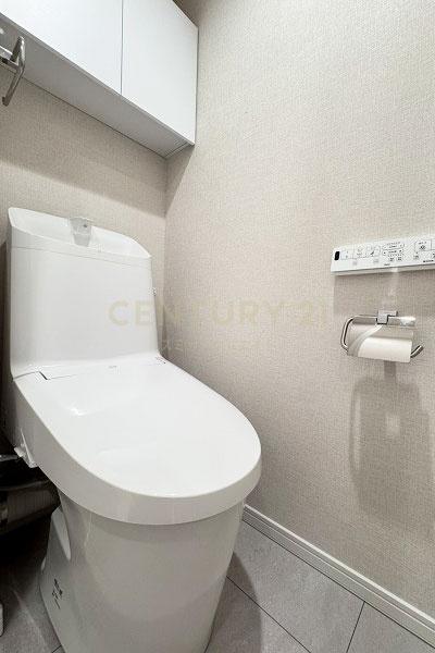 �����s���c�J���p��3���� 13-22�̒��Ã}���V�����̃g�C��