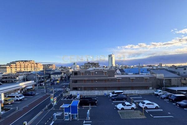 �����s���c�J���p��3���� 13-22�̒��Ã}���V�����̏Z�˂���̒��]�ʐ^