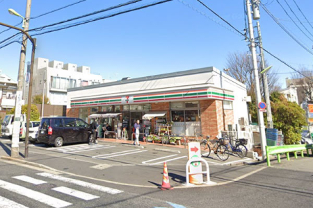 �����s���c�J���p��3���� 13-22�̒��Ã}���V�����̎��ӊ�