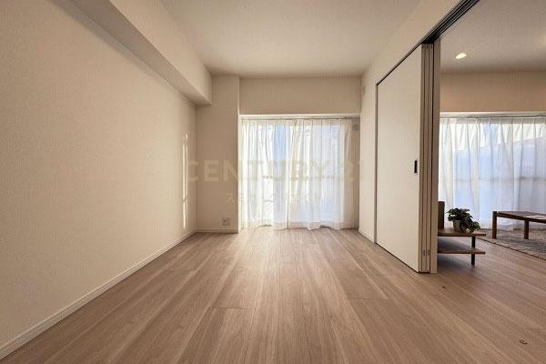 �����s���c�J���p��3���� 13-22�̒��Ã}���V�����̗m��