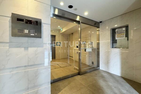 �����s�a�J�擹����1���� 22-1�̒��Ã}���V�����̃G���g�����X