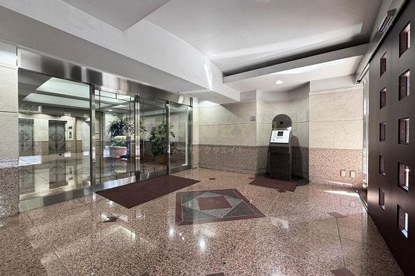 �����s�`�攒����3���� 2-7�̒��Ã}���V�����̃G���g�����X