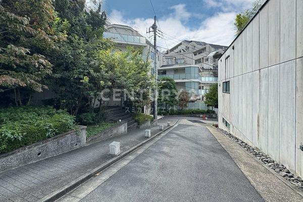 �����s�i��擌�ܔ��c4���� 1-27-2�̒��Ã}���V�����̂��̑����n