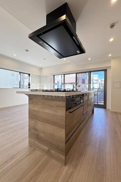 �����s��c��璹1���� 10-3�̒��Ã}���V�����̃L�b�`��