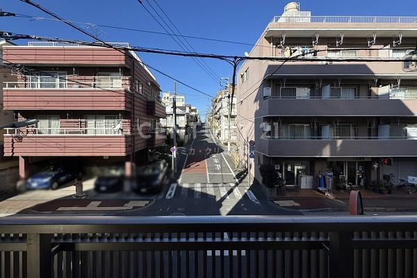 �����s��c��璹1���� 10-3�̒��Ã}���V�����̏Z�˂���̒��]�ʐ^