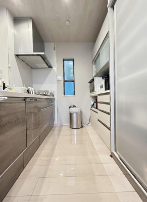 �����s�ڍ���ڍ��{��4���ڂ̒��È�ˌ��ẴL�b�`��