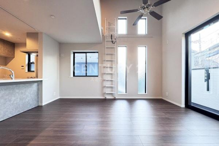 �����s���c�J���c2���ڂ̐V�z��ˌ��Ẵ��r���O