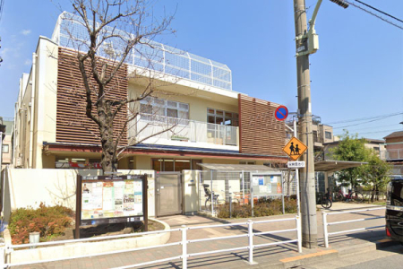 �����s��c���X��2���� 24-3�̒��Ã}���V�����̎��ӊ�