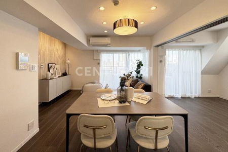 �����s�a�J��b���4���� 23-9�̒��Ã}���V�����̃��r���O