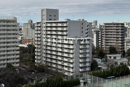 �����s��c���X��1���� 31-1�̒��Ã}���V�����̌��n�O�ώʐ^