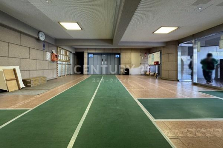 �����s��c���X��1���� 31-1�̒��Ã}���V�����̃G���g�����X