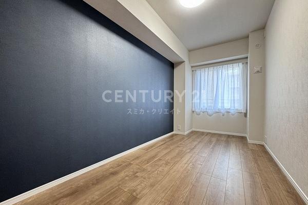 �����s���c�J��m4���� 8-12�̒��Ã}���V�����̎q������