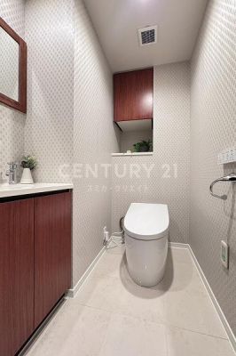 �����s���c�J��m4���� 8-12�̒��Ã}���V�����̃g�C��