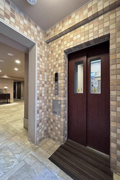 �����s���c�J��m4���� 8-12�̒��Ã}���V�����̂��̑����p��