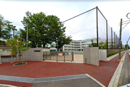 �����s���c�J��m4���� 8-12�̒��Ã}���V�����̎��ӊ�