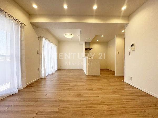 �����s��c��v����5���� 14-14�̒��Ã}���V�����̃��r���O