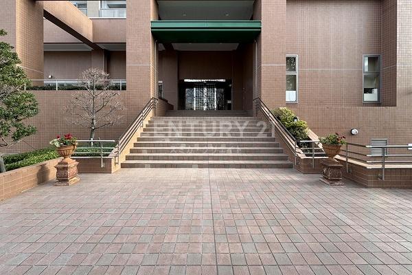 �����s���c�J����4���� 24-1�̒��Ã}���V�����̃G���g�����X