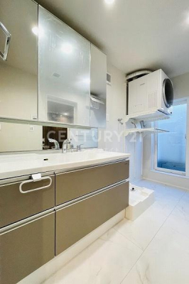 �����s�ڍ���剪�R1���ڂ̐V�z��ˌ��Ă̐��ʑ�E���ʏ�