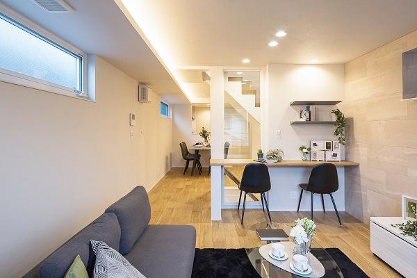 �����s�ڍ���剪�R1���ڂ̐V�z��ˌ��Ẵ��r���O