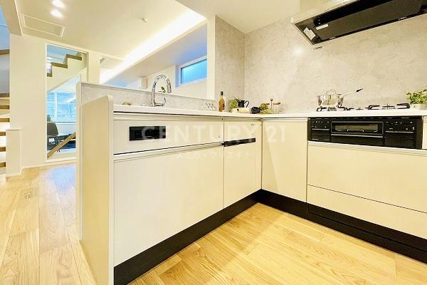 �����s�ڍ���剪�R1���ڂ̐V�z��ˌ��ẴL�b�`��