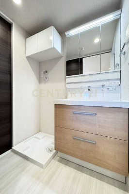 �����s�a�J���X��5���� 8-5�̒��Ã}���V�����̐��ʑ�E���ʏ�