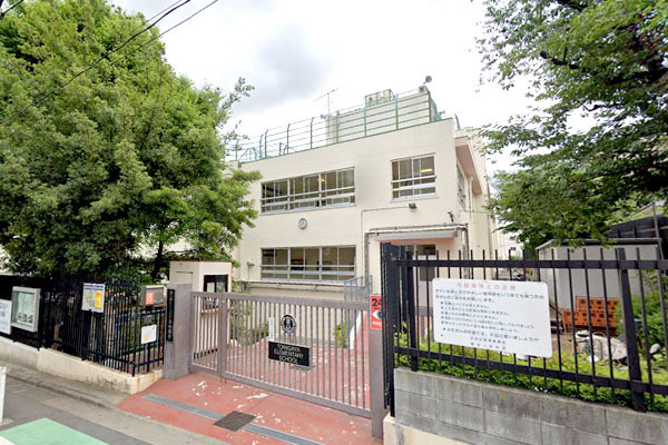 �����s�a�J���X��5���� 8-5�̒��Ã}���V�����̎��ӊ�