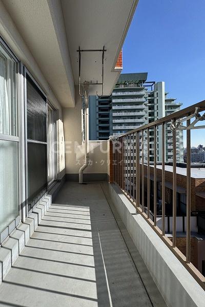 �����s�ڍ���勴1���� 1-11�̒��Ã}���V�����̃o���R�j�[