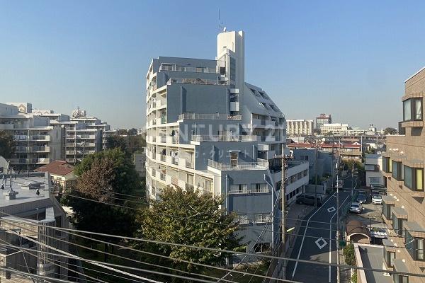 ウエスト経堂マンション 建物外観(2023.11撮影)