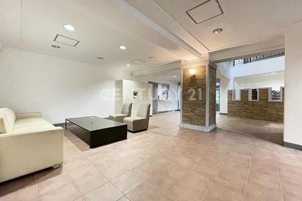 �����s�`�捂��2���� 10-7�̒��Ã}���V�����̃G���g�����X