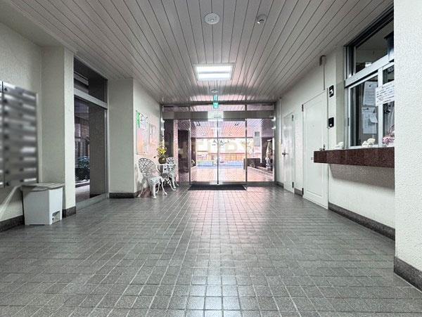 �����s�`��O�c5���� 11-3�̒��Ã}���V�����̃G���g�����X