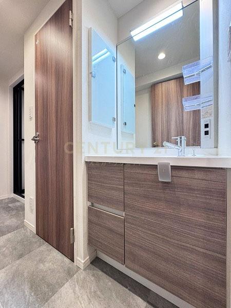 �����s�`��O�c5���� 11-3�̒��Ã}���V�����̐��ʑ�E���ʏ�