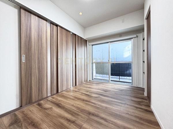 �����s�`��O�c5���� 11-3�̒��Ã}���V�����̐Q��