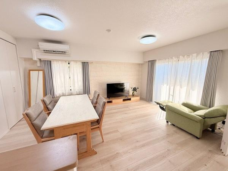 �����s�i��擌���1���� 9-27�̒��Ã}���V�����̃��r���O