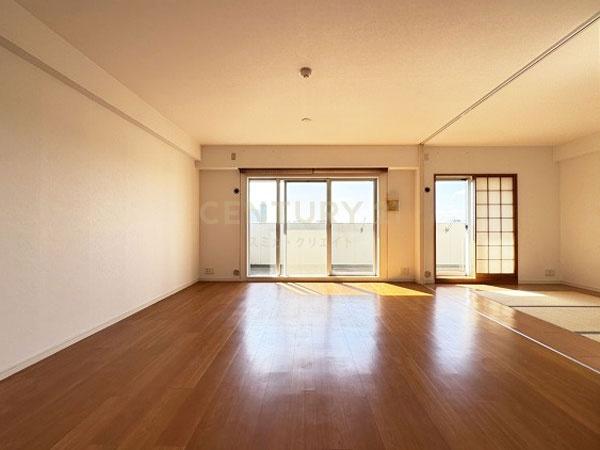 �����s��c�扺�ێq2���� 13-1�̒��Ã}���V�����̃��r���O