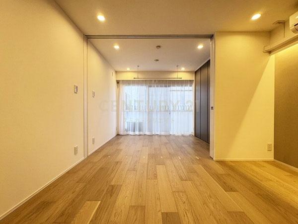 �����s�`��k�R2���� 12-42�̒��Ã}���V�����̃��r���O