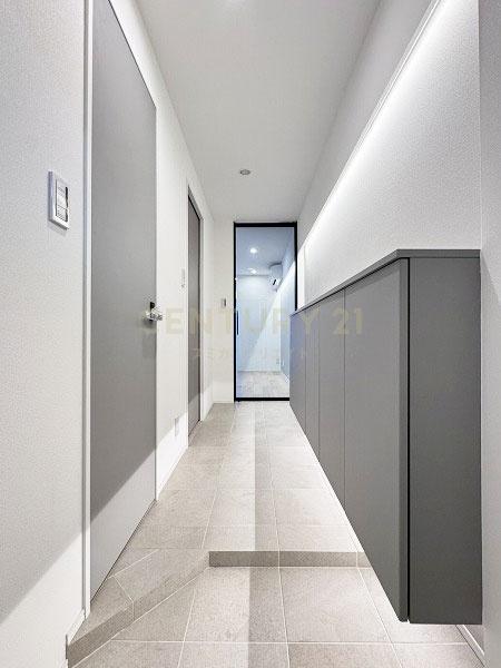 �����s�`��k�R2���� 12-42�̒��Ã}���V�����̌���