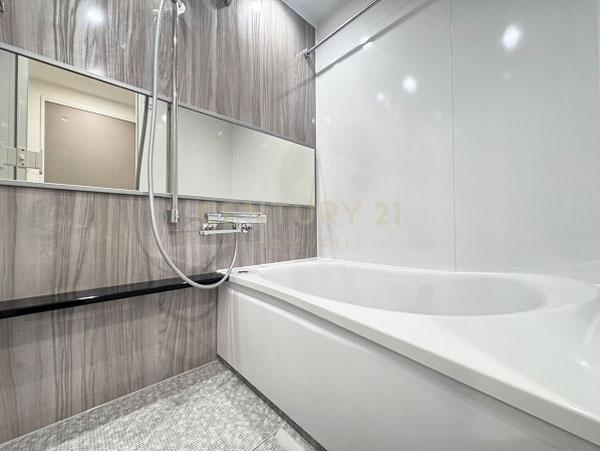 �����s�`��k�R2���� 12-42�̒��Ã}���V�����̗���