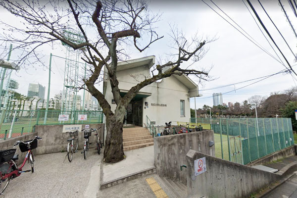 �����s�`��k�R2���� 12-42�̒��Ã}���V�����̎��ӊ�