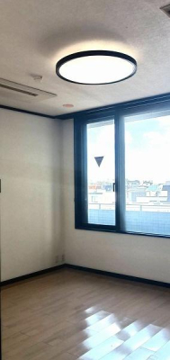 �����s�ڍ��撆��1���� 7-16�̒��Ã}���V�����̐Q��